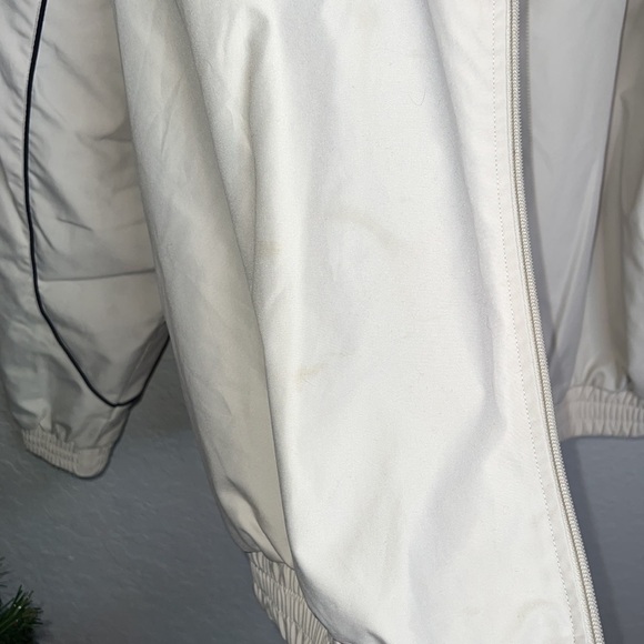 Perry Ellis American Active Cream Vintage Windbreaker/ Jacket - Picture 3 of 7